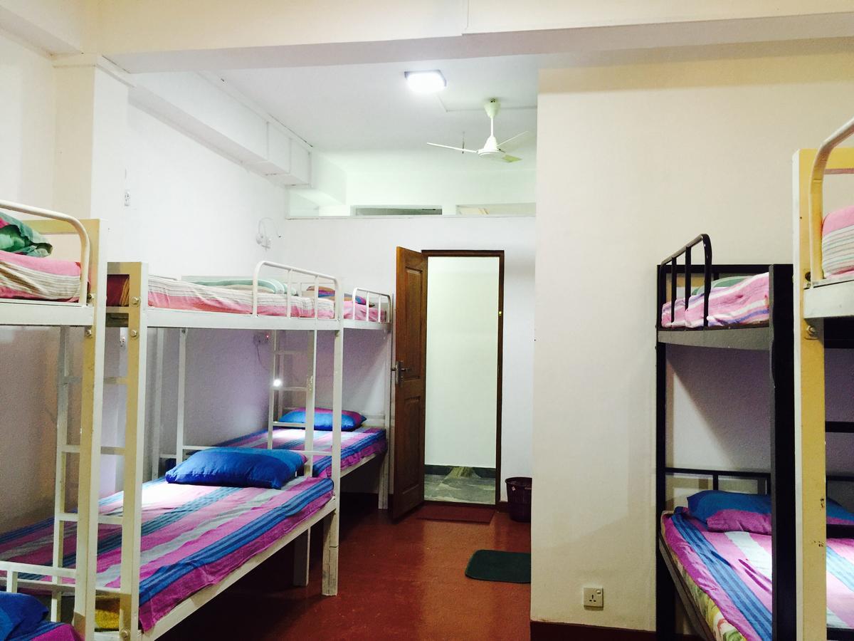 Downtown Monkey Backpackers Hostel Colombo