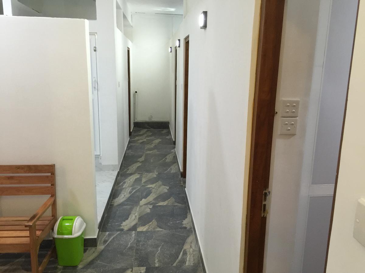 Downtown Monkey Backpackers * Colombo